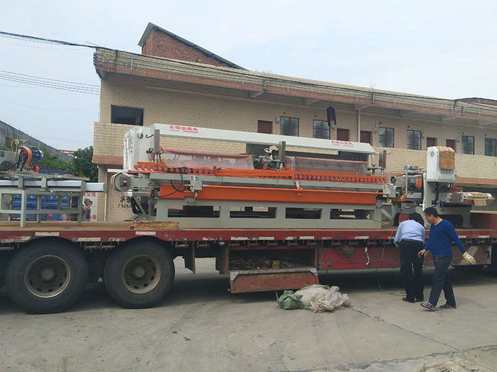 14頭自動圓弧拋光機(jī),數(shù)控前后刀切割機(jī)