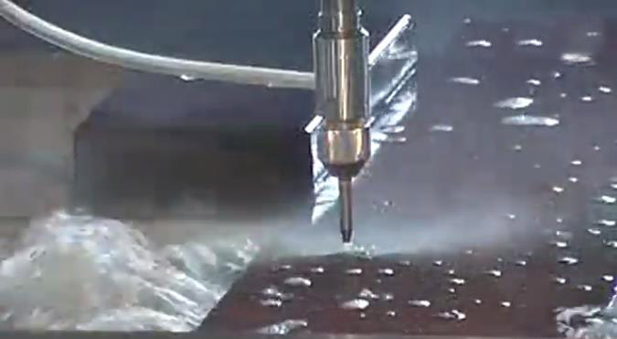 水刀切割機(jī)保養(yǎng)